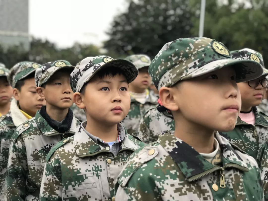 少年的你 鑄就軍人夢 ——記三墩小學五年級學生赴西湖少年軍校軍訓