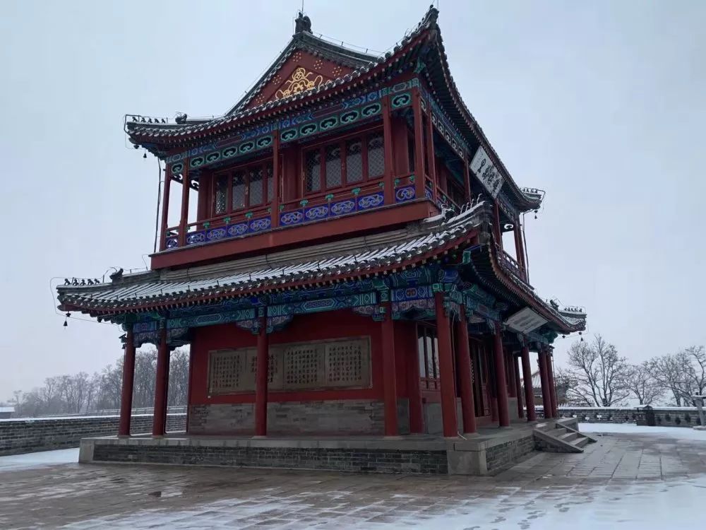 山海关雪景图片