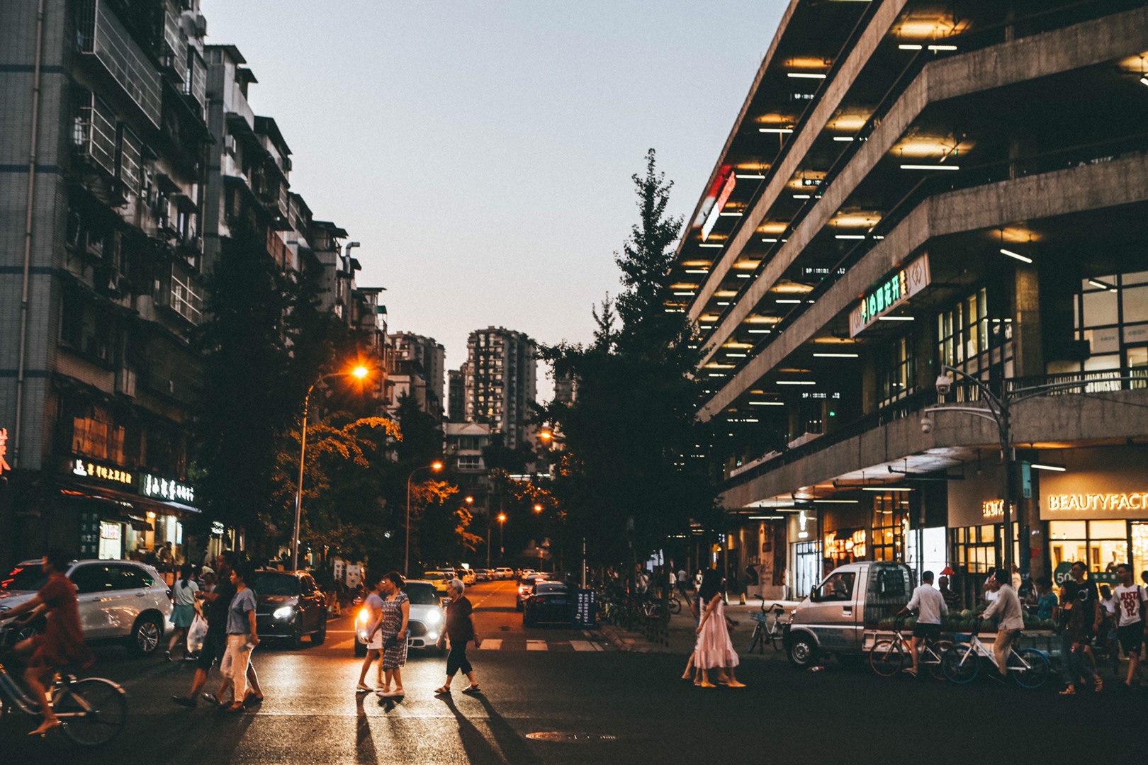 给你还原成都网红社区西村大院的真实面貌