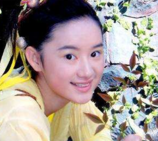 "重楼花楹"再续前缘,新剧中变父女,造型比《仙剑3》还惊艳!_紫萱