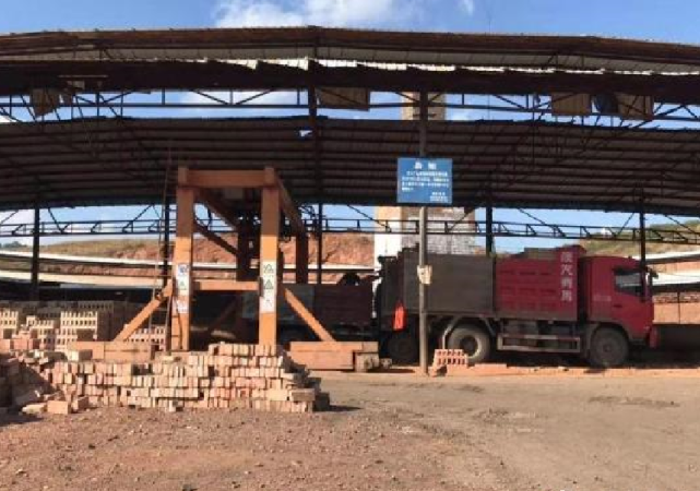 云南黑砖厂丧尽天良剥削劳工智障 卑劣行径属黑恶典型勿避重就轻