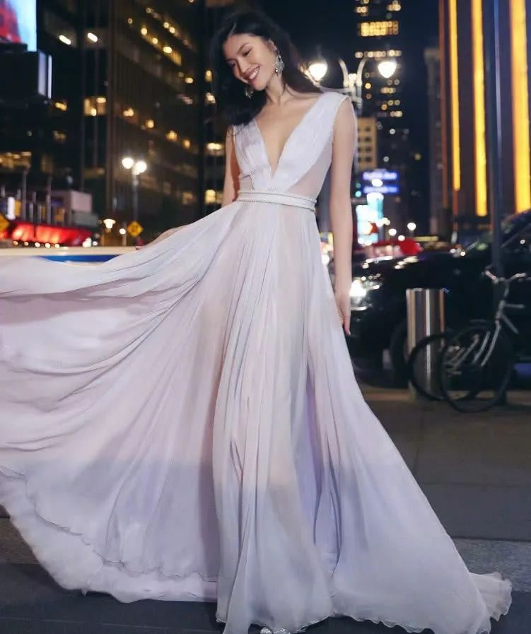 何穗最想销毁的一张照片图6穿了跟没穿一样网友真是啥都看到了