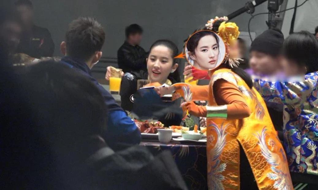 原创刘亦菲剧组忙应酬,跳舞动作太撩人,扎高马尾脸却胖了一圈