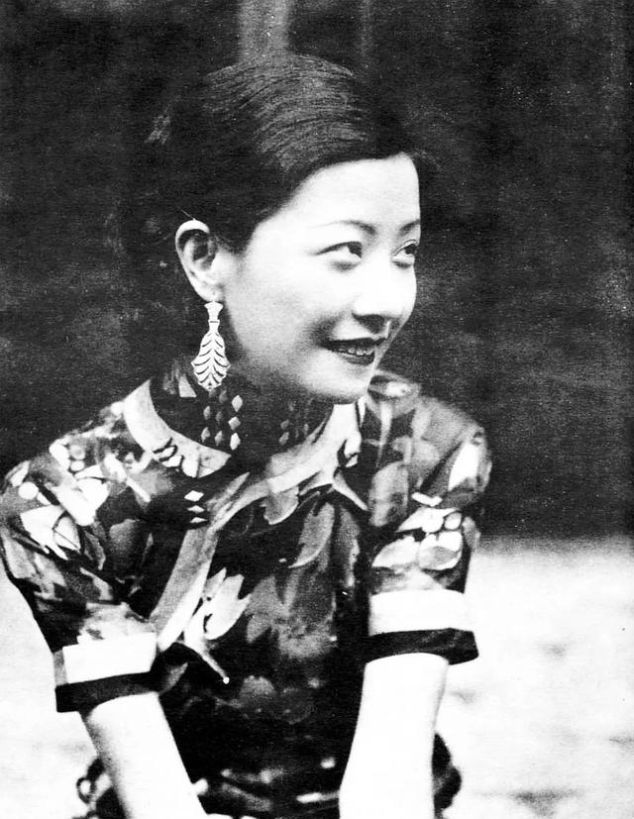 一代影后阮玲玉爱情至上却遇人不淑三段恋情失败后自杀离去