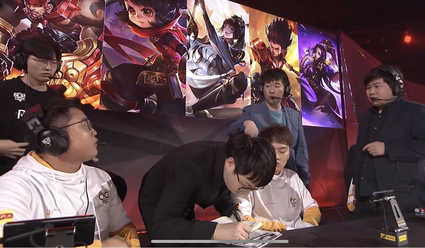 qghappy:公孙离,苏烈,关羽,干将莫邪,赵云.