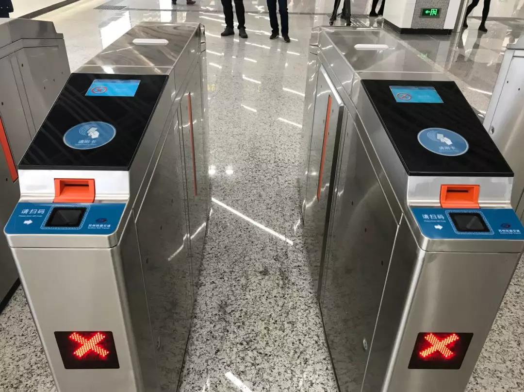 前方多图预警↓3号线"万人试乘"活动开展前夕今天,苏州轨道交通提前为