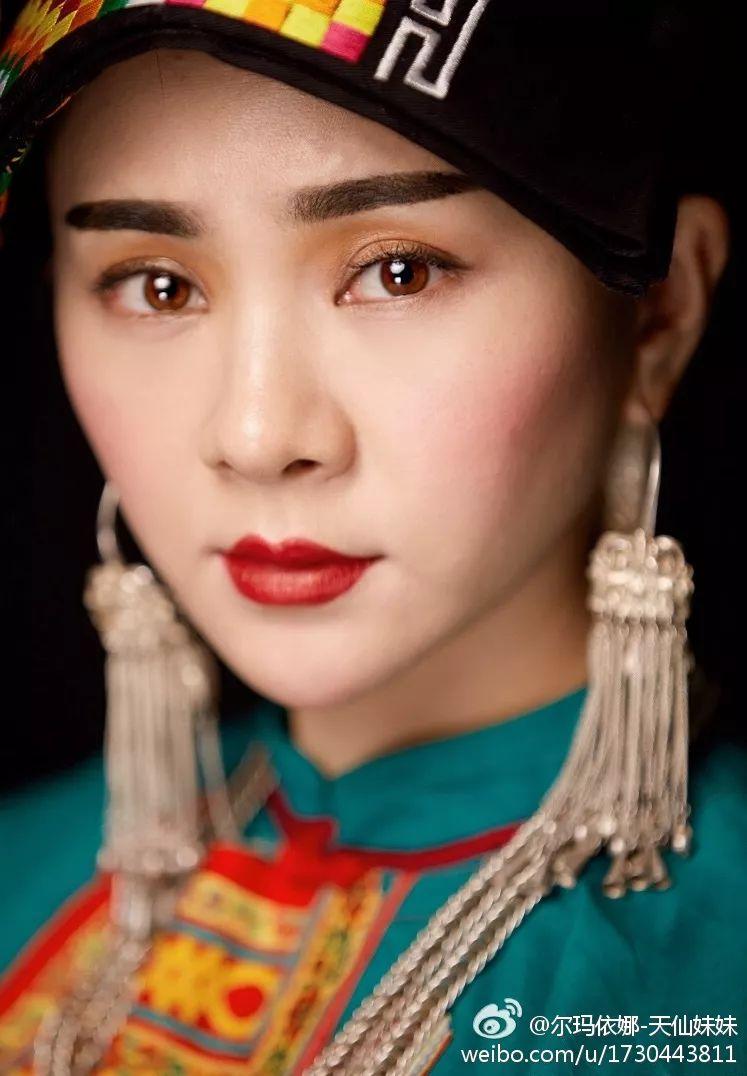 从初代网红到女老板,她还能翻红吗?