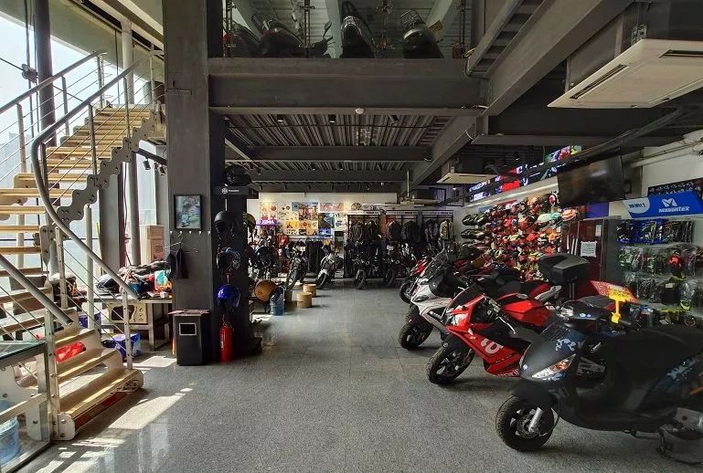 追风少年这应该是国内摩托车俱乐部一个缩影