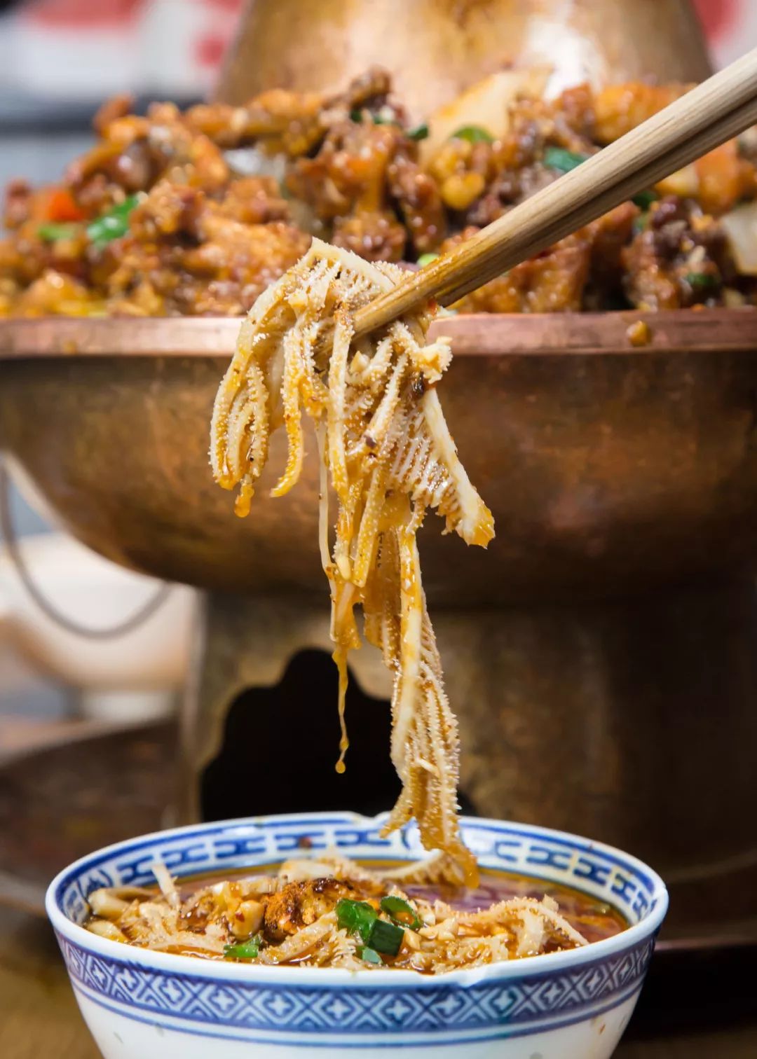 土冒千层肚一样作为牛肚家族的"红人",也是牌长十分喜爱的一道辣卤