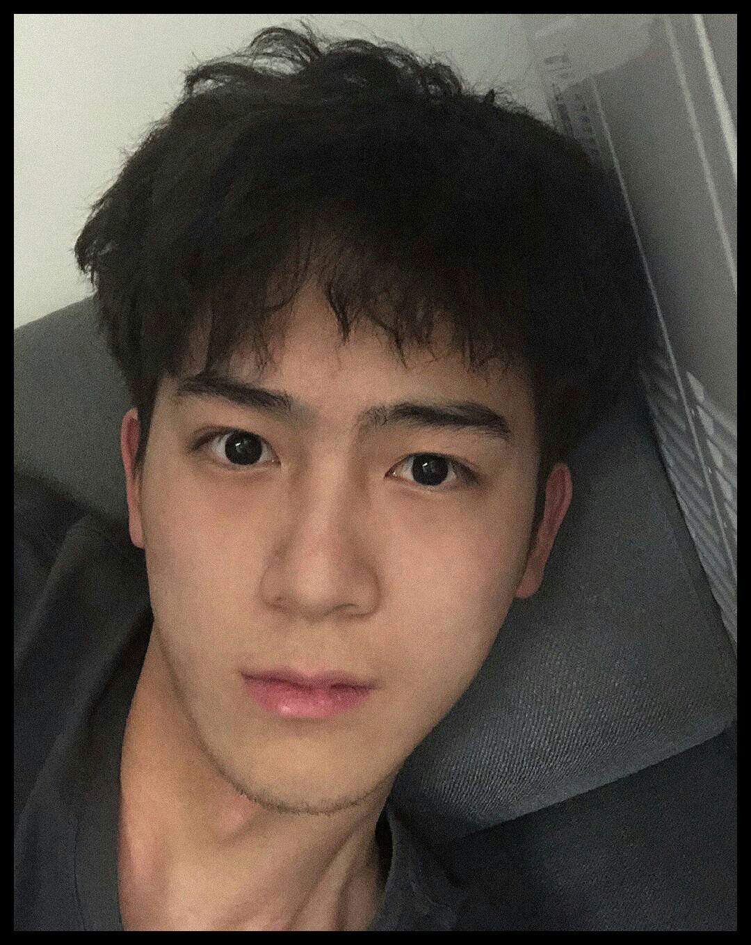 路人拍的男生到底有多帅