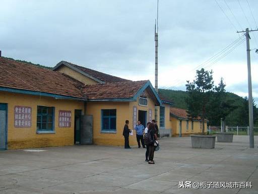 原创大兴安岭地区林碧铁路的终点站碧水站