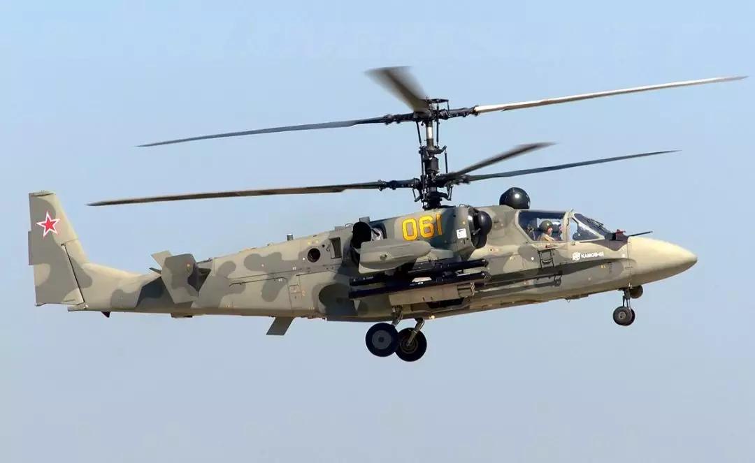 精悍凶猛的空中鳄鱼卡52武装直升机