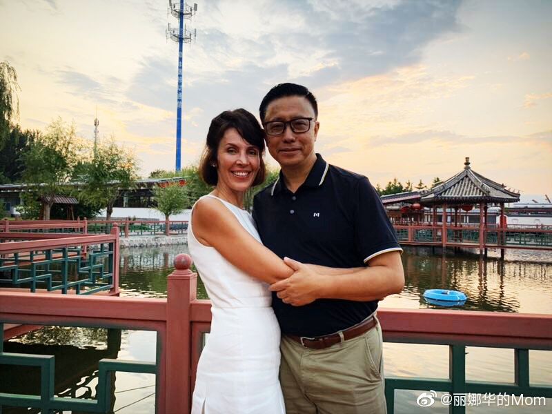疯狂英语李阳疑似复婚:打老婆的渣男还可以继续爱?