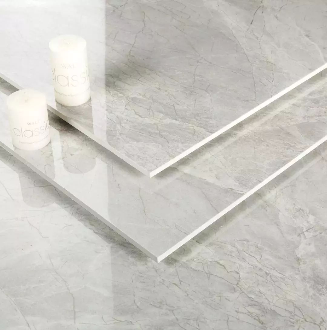 坯体 精细粉料,渗透墨水(效果釉),助渗剂抛釉砖:坯体 面(底)釉 墨水