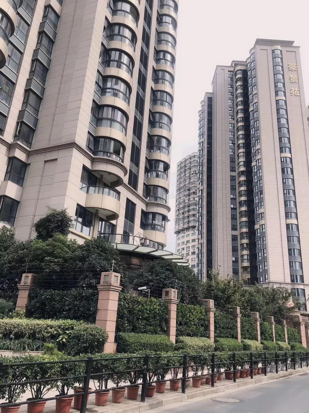 外滩豪景苑165套108186㎡23房即将入市