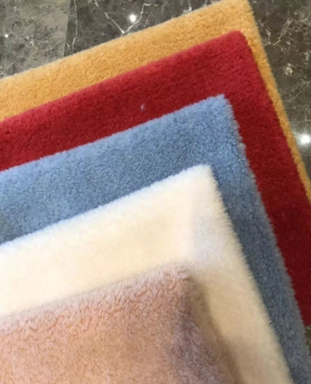 关注人造皮草异军突起这款羊剪绒为何红了