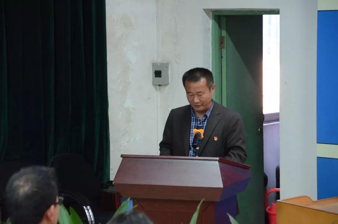 汇八方来宾谱教育新篇威信县第二中学江门市陈白沙中学教育考察团莅临