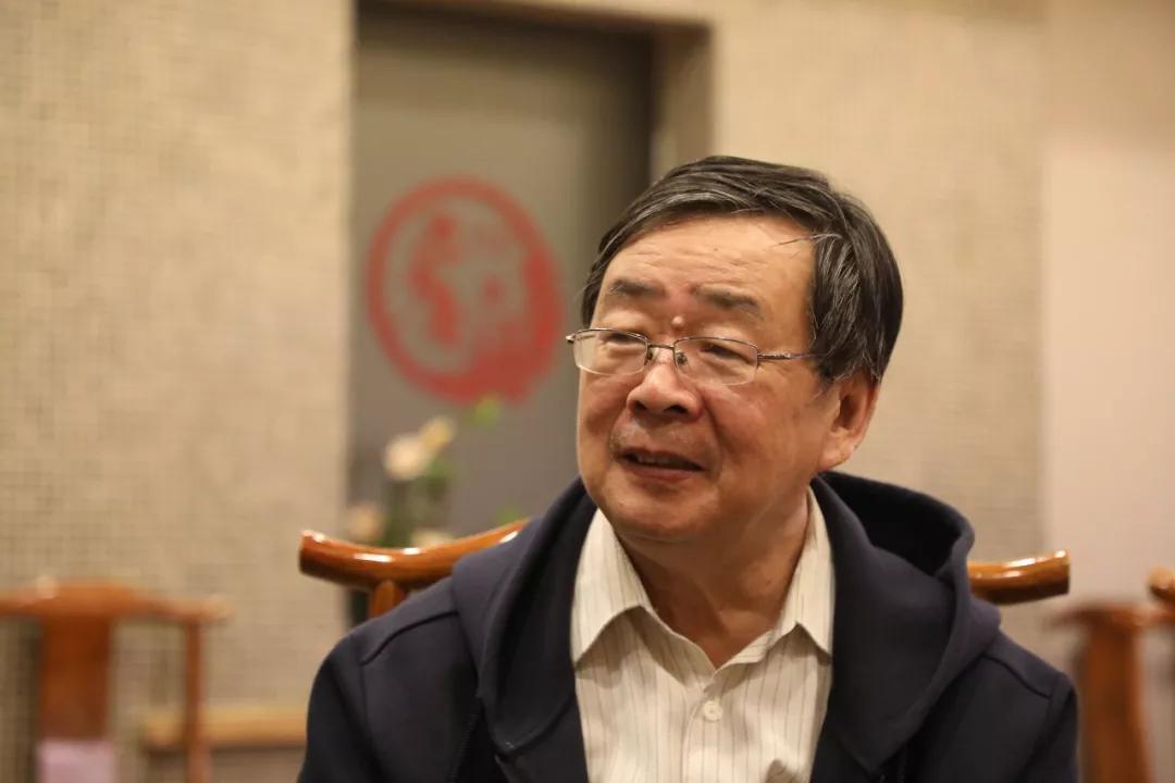 搜狐汽车首席评论员67贾新光