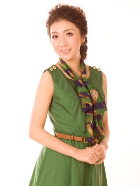 主持栏目《新闻早报》《新闻进行时》《新闻晚高峰》