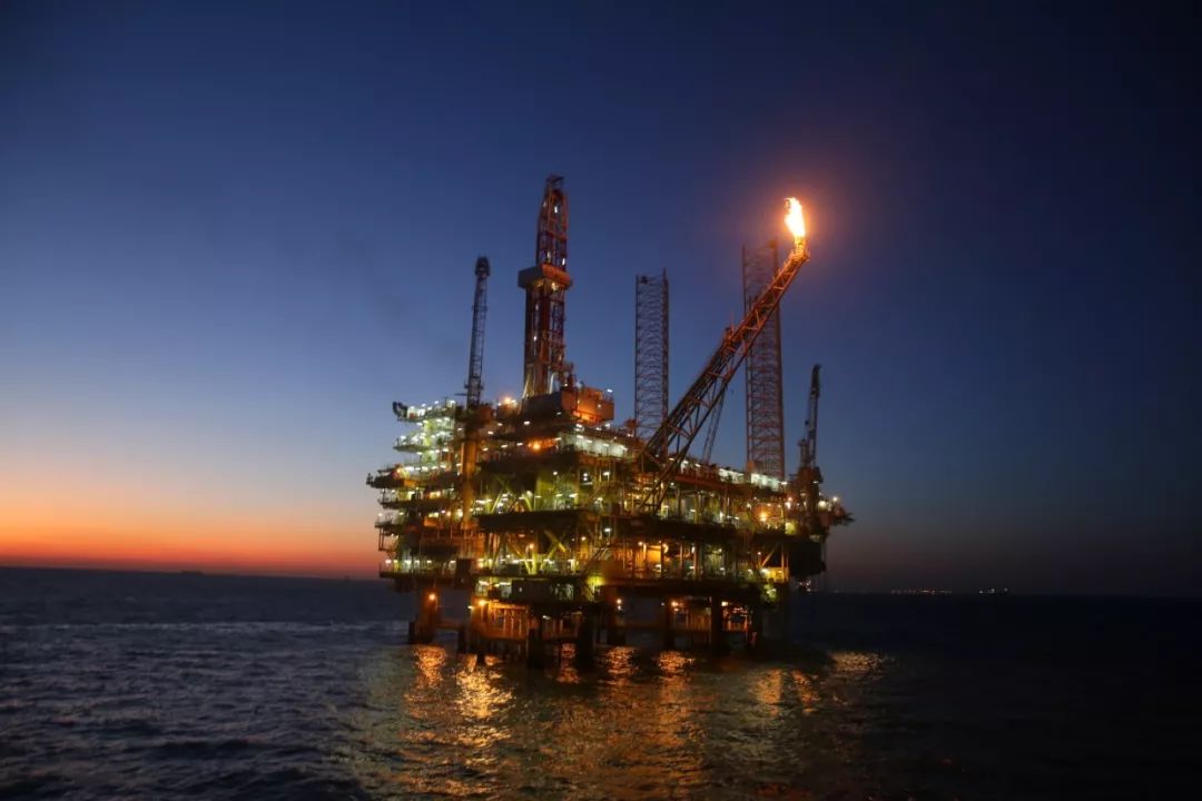 海洋科普931在海上石油钻井平台上生活是什么样的体验