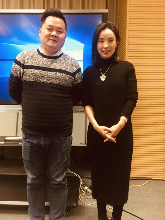 设计师徐凯行走在清华的艺术殿堂书画着设计的浓墨淡彩