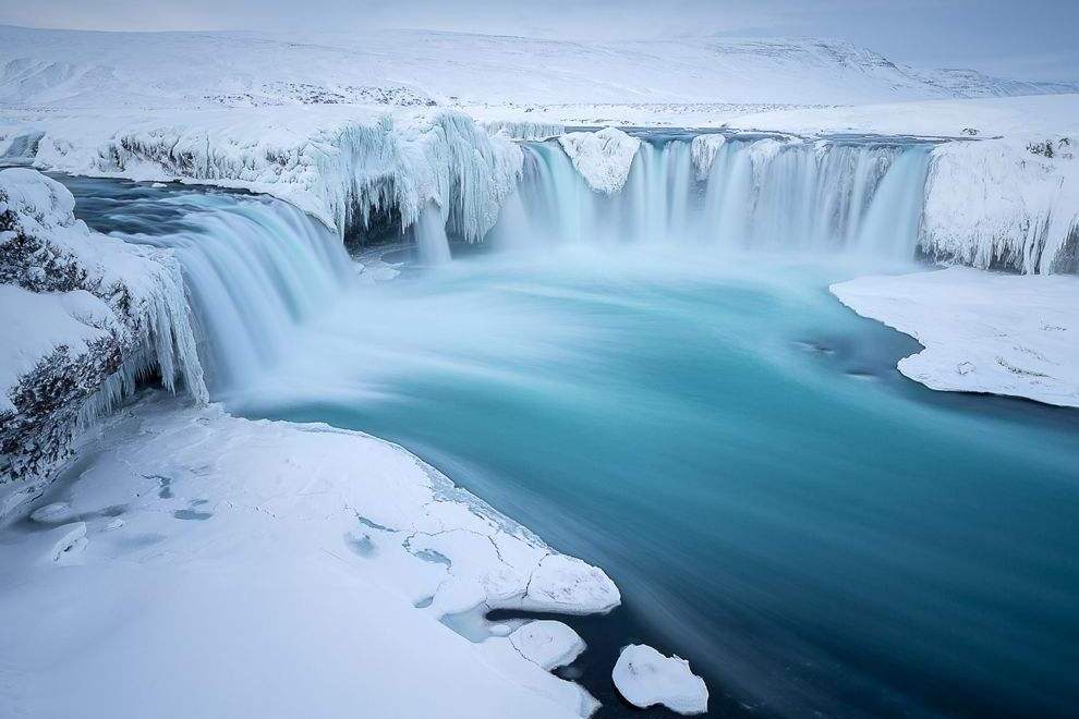 《冰雪奇缘2》考察团队探索了芬兰伊纳里湖,途经