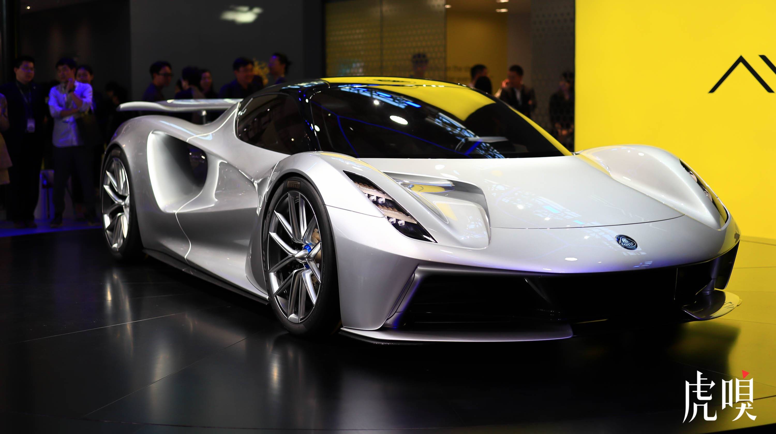 花2000万买全场最贵就为了车屁股上开俩洞