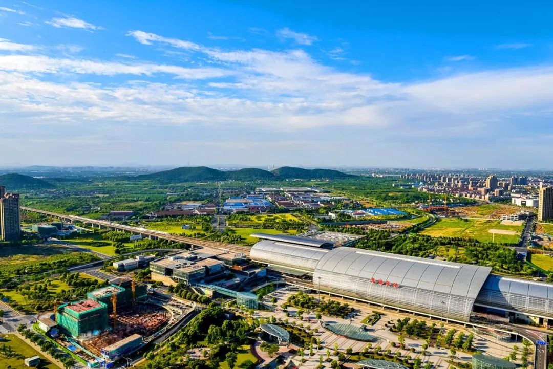 时光寄来一封信穿梭时空感受锡东新城十年变迁