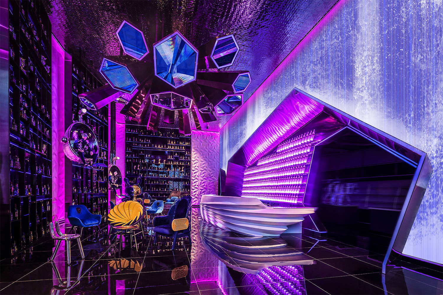 充满艺术感染力的"天悦ktv"娱乐空间设计,够个性!