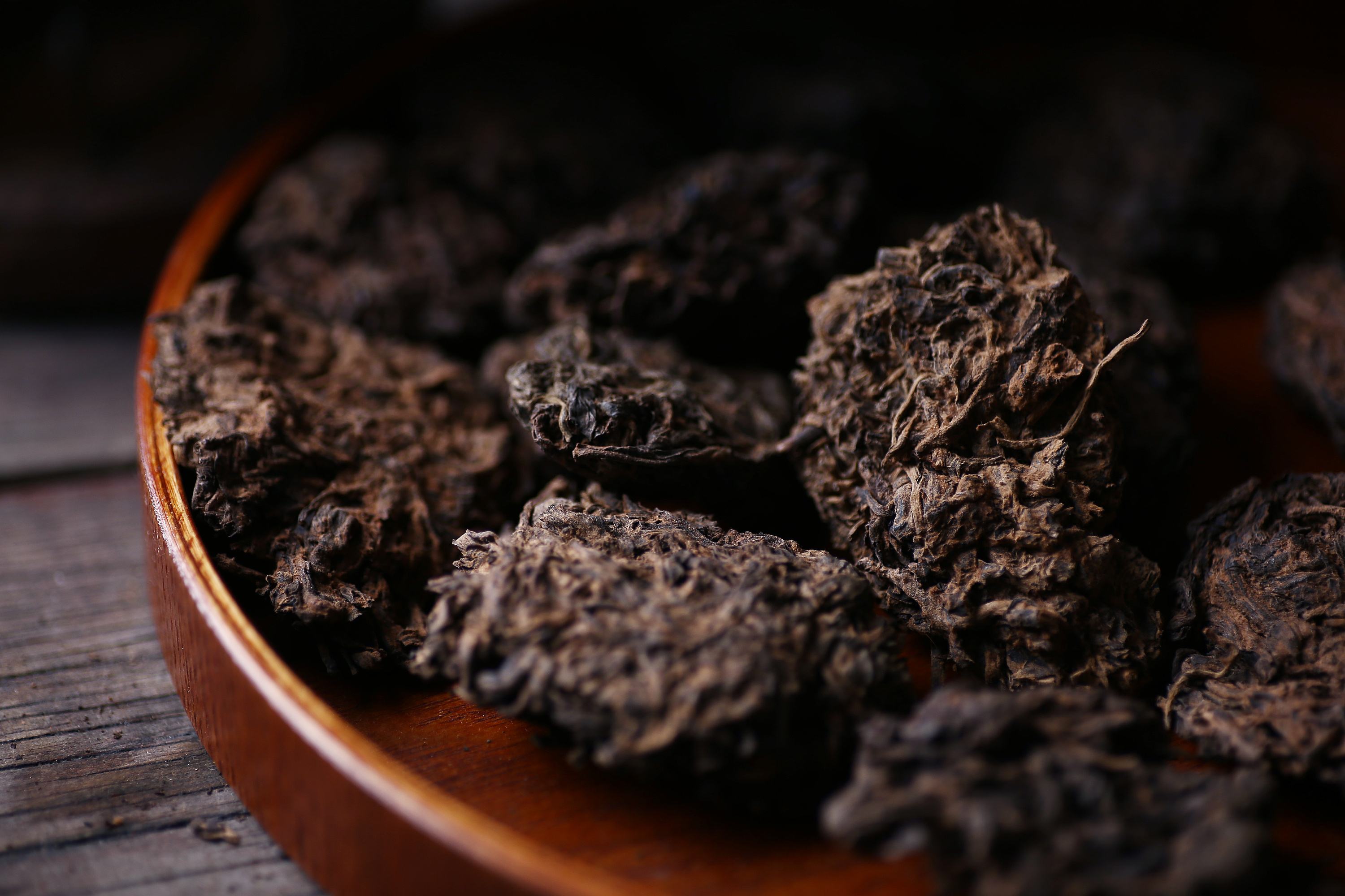 普洱茶神韵来之不易,固态发酵起主导作用,让发酵过程如此美妙!_茶叶