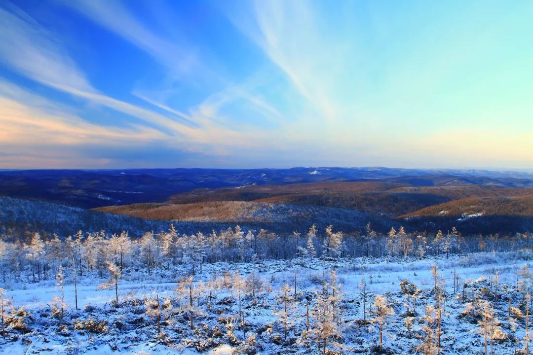 林海雪原是英雄的史诗也是童话般的北境雪国