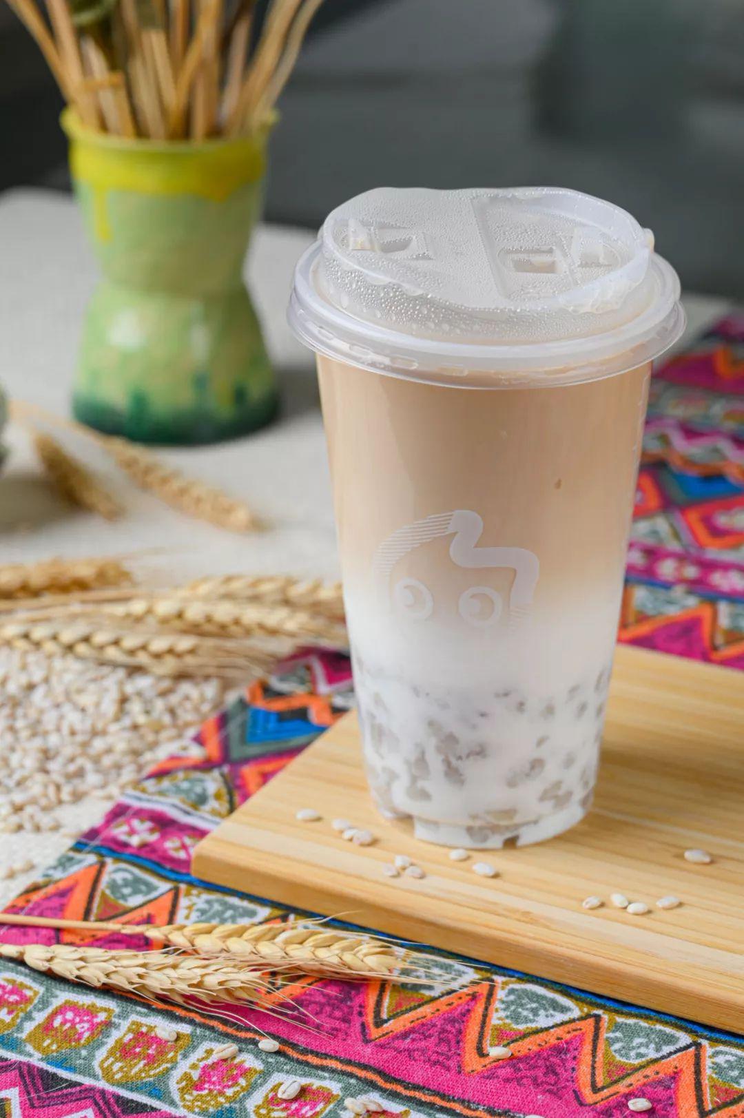 coco青稞家族强势回归,参与coco分享会,diy茶饮,get隐藏菜单