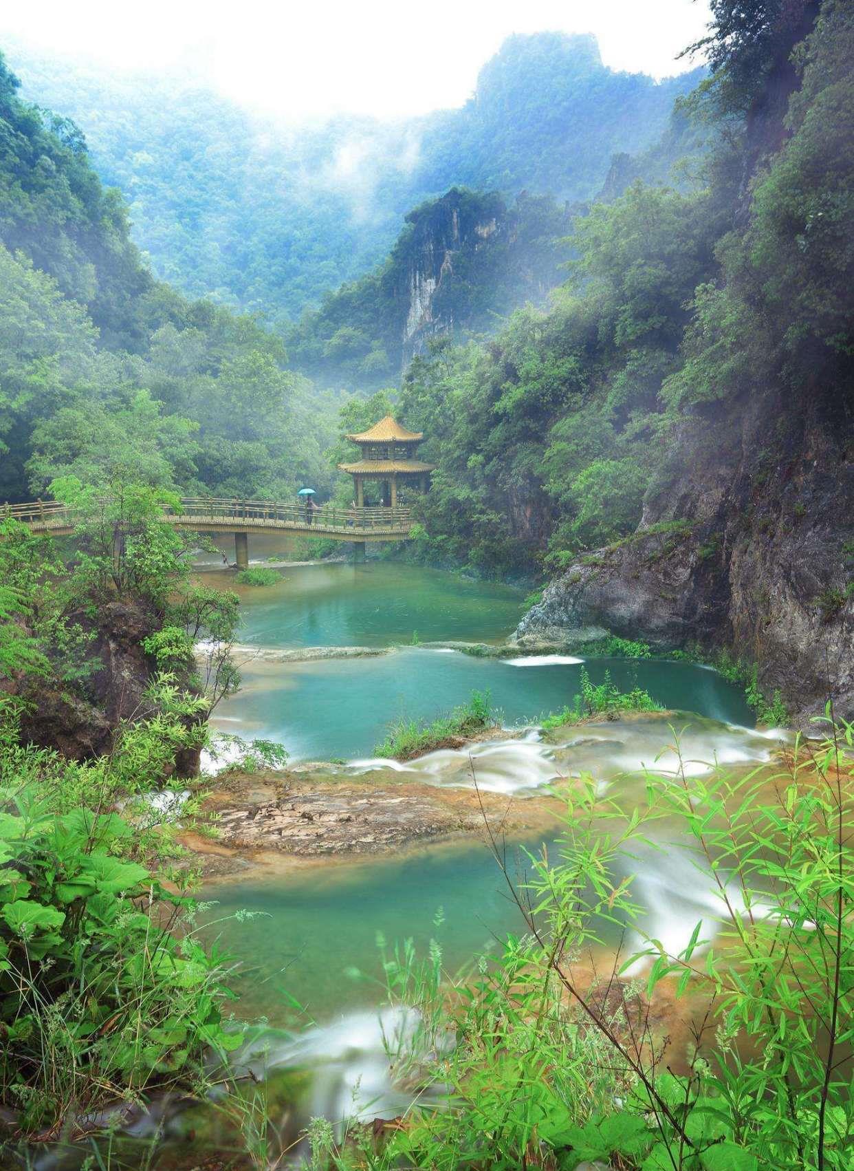 太极峡风景区:山水自然景观,形态各异的丹霞地貌景观,被列为湖北省