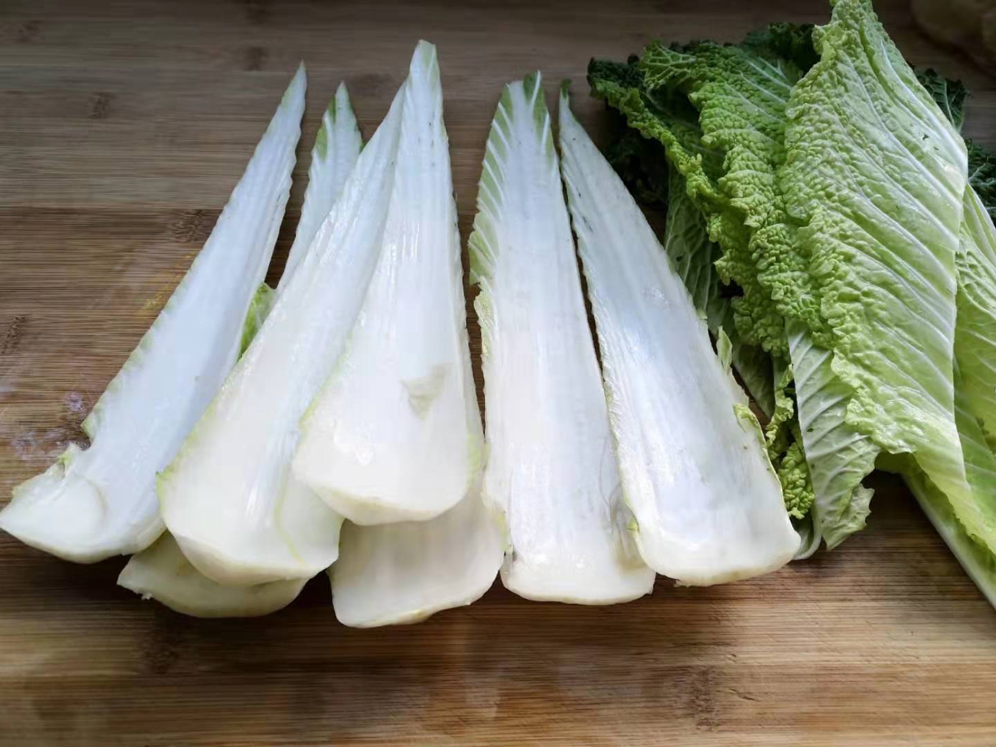 原创冬天不吃这菜太亏了维c比梨高4倍才6毛钱一斤吃起来比肉香