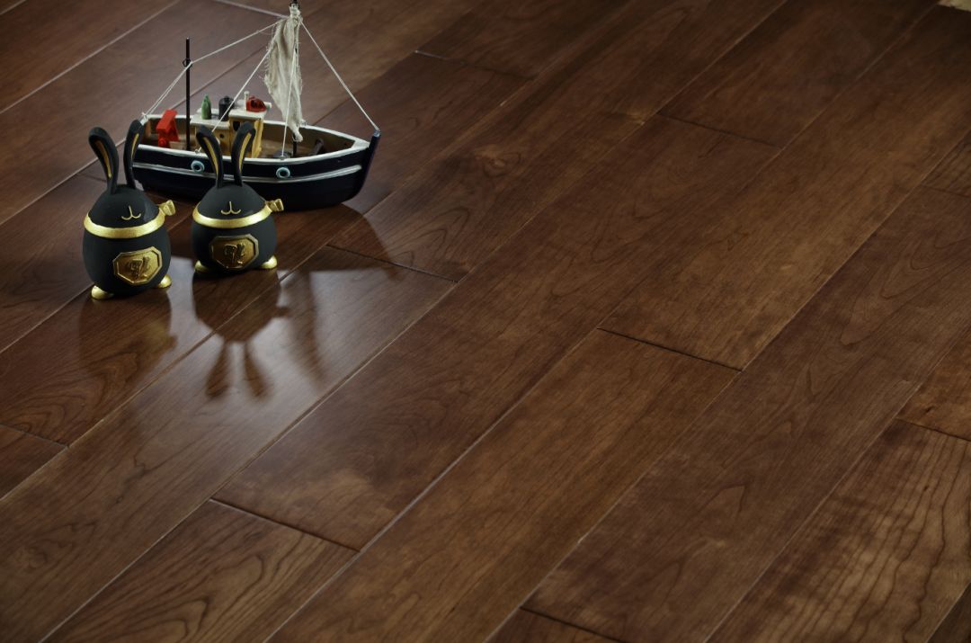 暗色系,恰到好处的温柔轻奢_地板