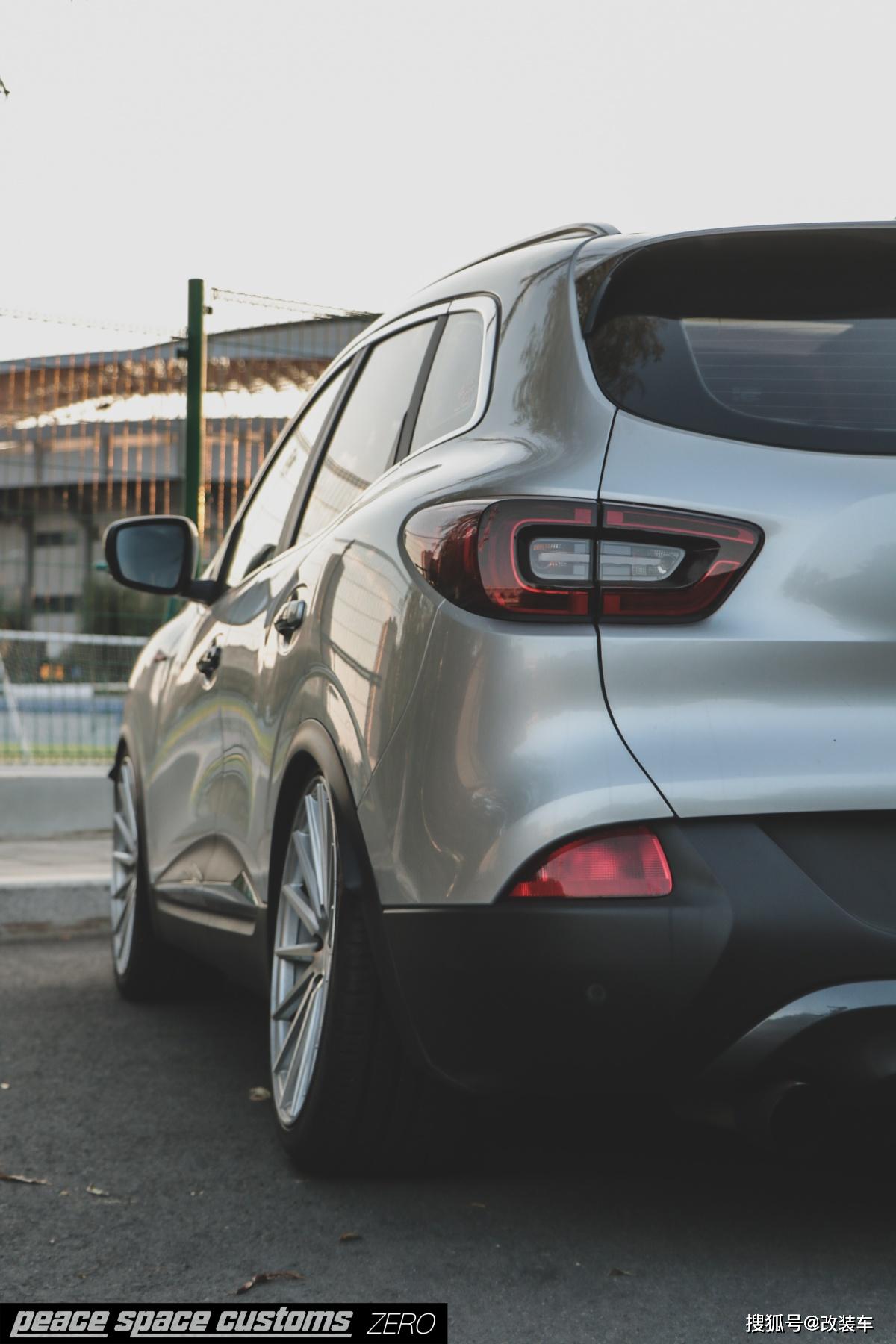 冷门车改装也很有个性,雷诺科雷嘉不务正业玩低趴