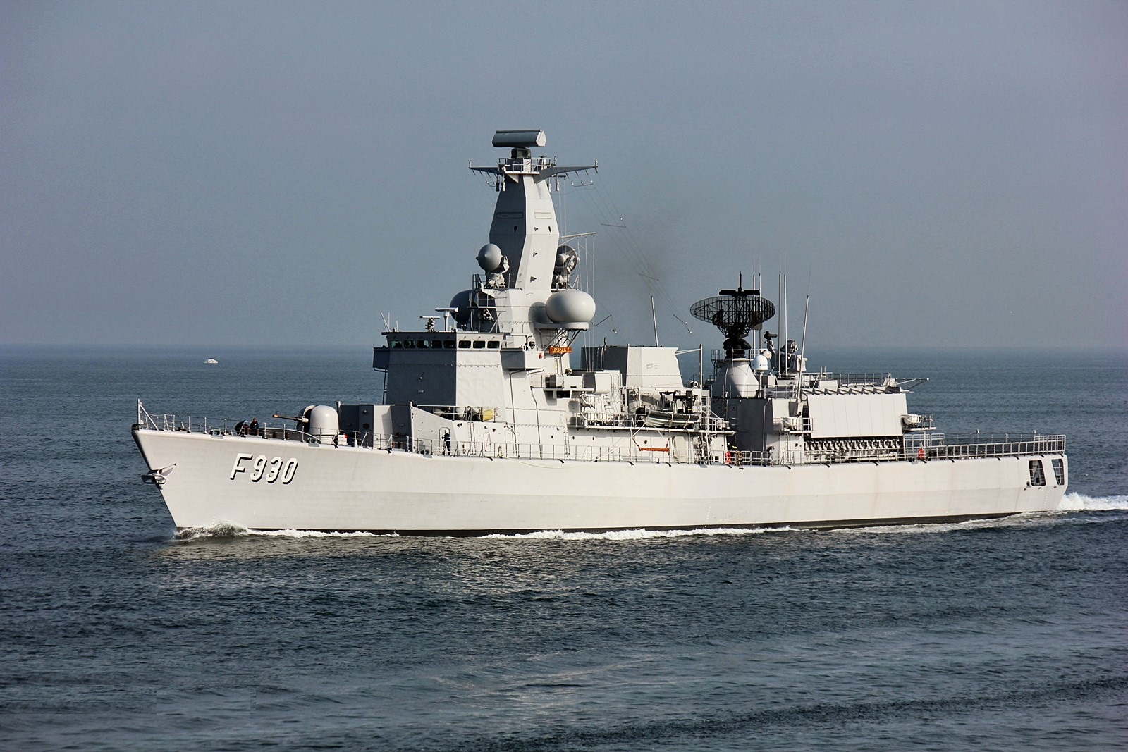 荷兰海军现役舰艇图片