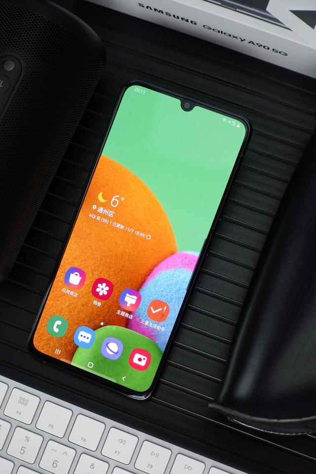 辨识度和性价比共存的黑马手机 三星a90 5g上手体验