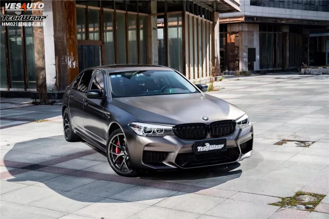 好看就完了hm02超亚漆石墨灰宝马5系teckwrap秃鹰汽车改色进口贴膜
