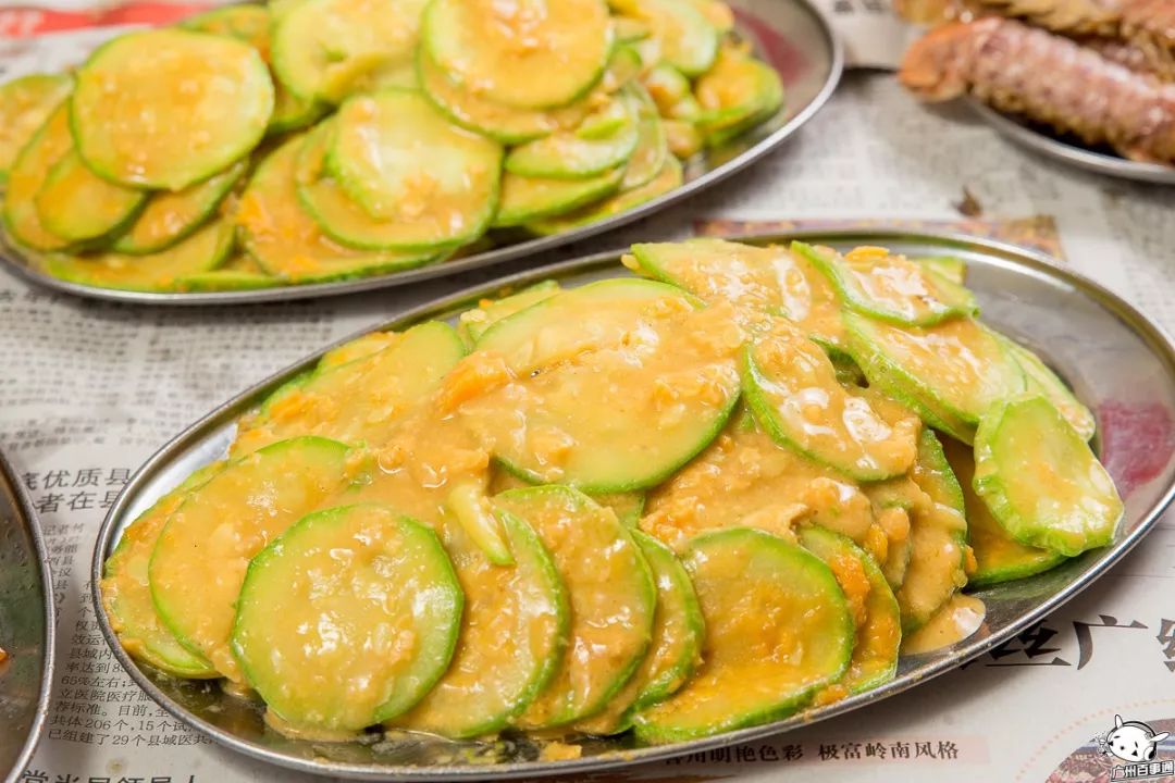 吹爆火了21年的孖记士多外地人打飞的来吃