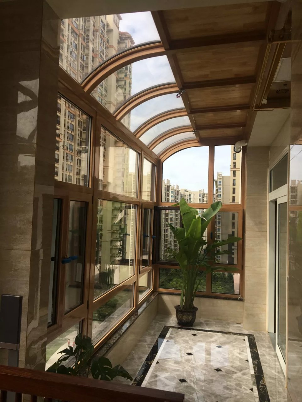 什么样的阳台能做阳光房?