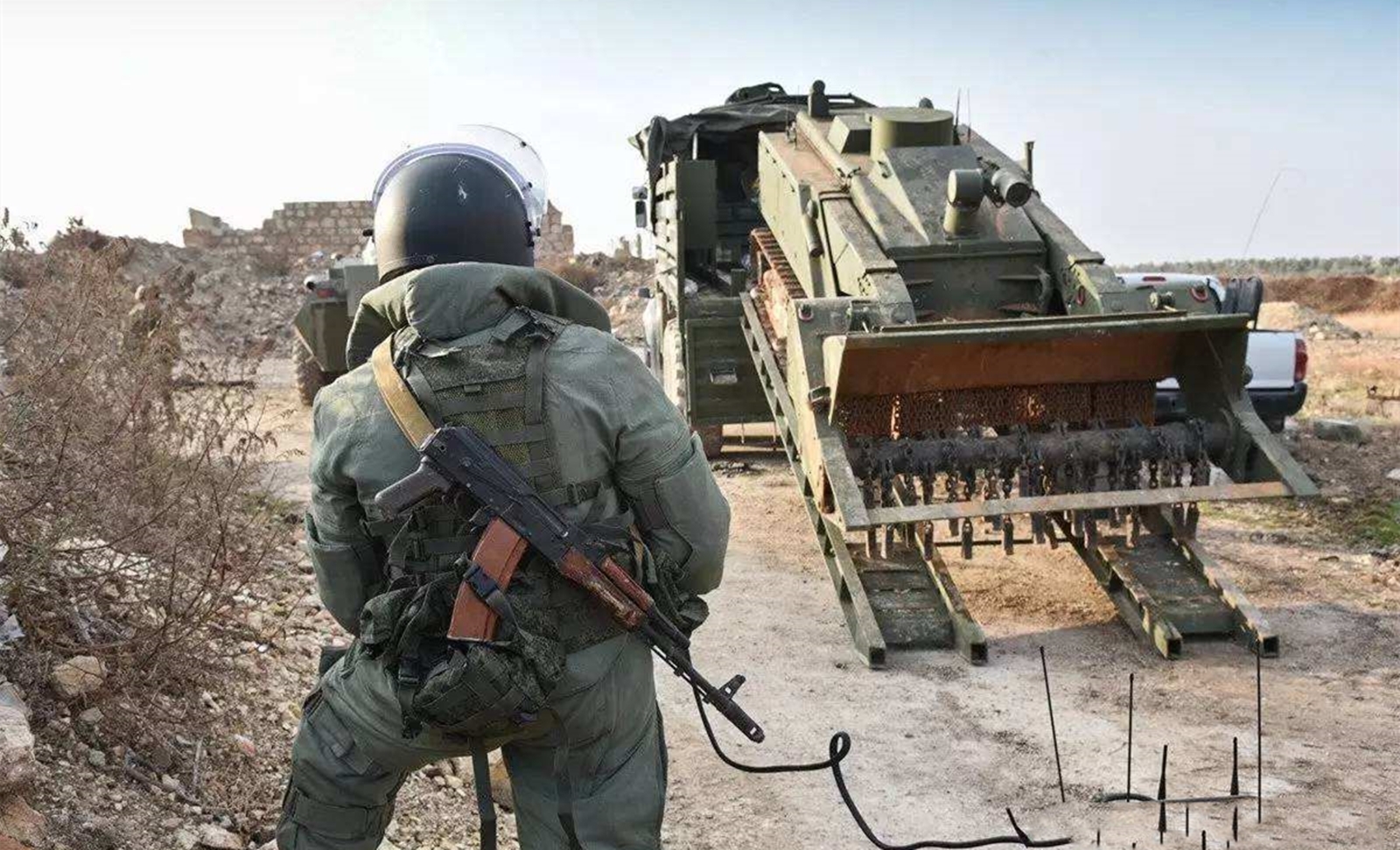 千万别被使命召唤给骗了真实的俄军战斗力可没有那么弱