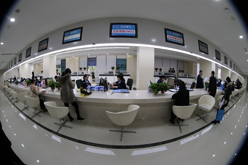 新运营的碑林区市民中心精彩亮相只进一扇门办结所有事