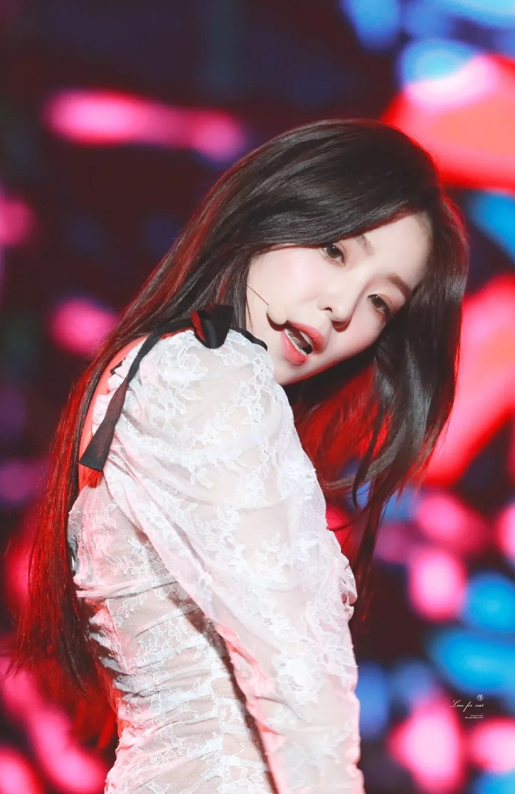 irene绝美撩发杀又是为裴姐心动的一天