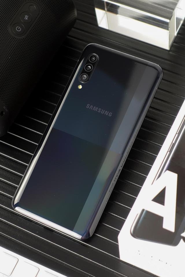 辨识度和性价比共存的黑马手机 三星a90 5g上手体验