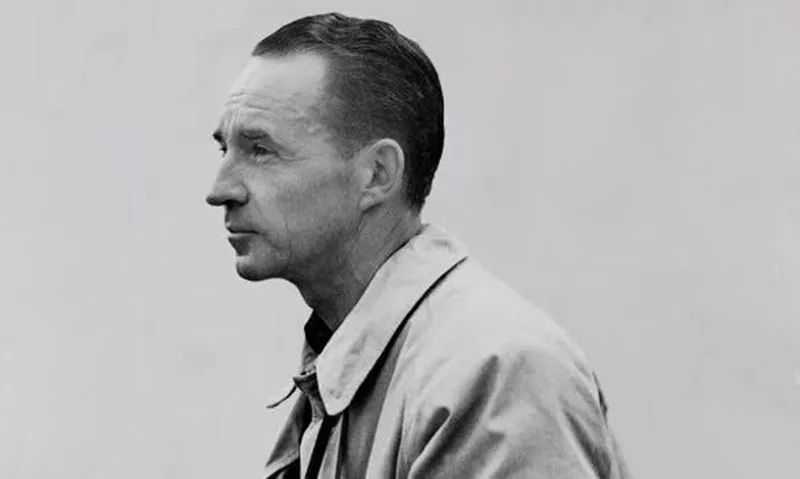 作为亨利·福特的独子,埃德塞尔·福特(edsel ford)在汽车设计上所