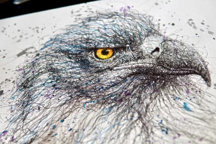 90后插画师用一团乱线画出哪吒凭借手绘吸引陈冠希亲自帮他站台