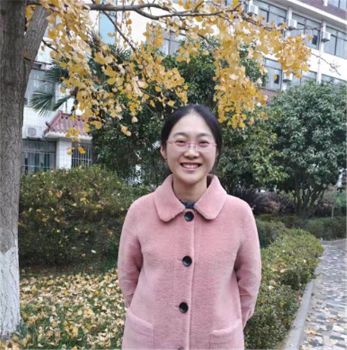 文通中学初三2部胡月此次去安徽芜湖学习,最大的感受是组织优质的课堂