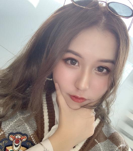 rng狼行女友直播爆料:转会期卡萨去了tes,khan已被fpx拿下_karsa