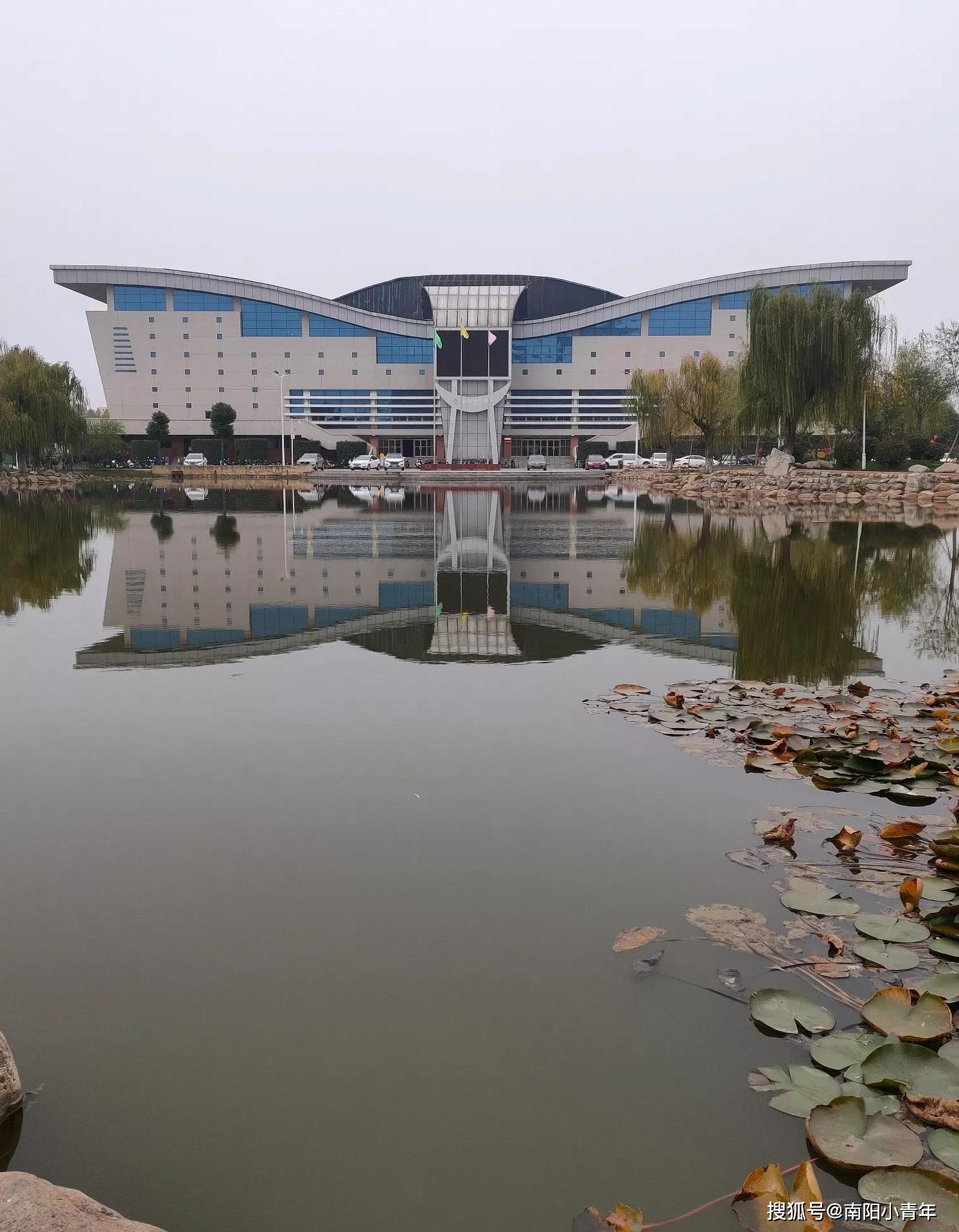 超级领头羊南阳文化先行者南阳师范学院